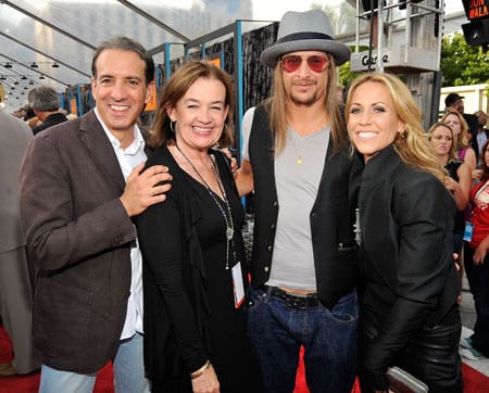 (L-R): President of MTV Networks Van Toffler, CEO of MTV Networks Judy McGrath, Kid Rock and Sheryl Crow. (Photo: Kevin Mazur/WireImage)  