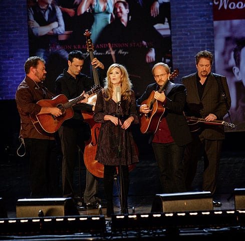 Alison Krauss And Union Station Featuring Jerry Douglas