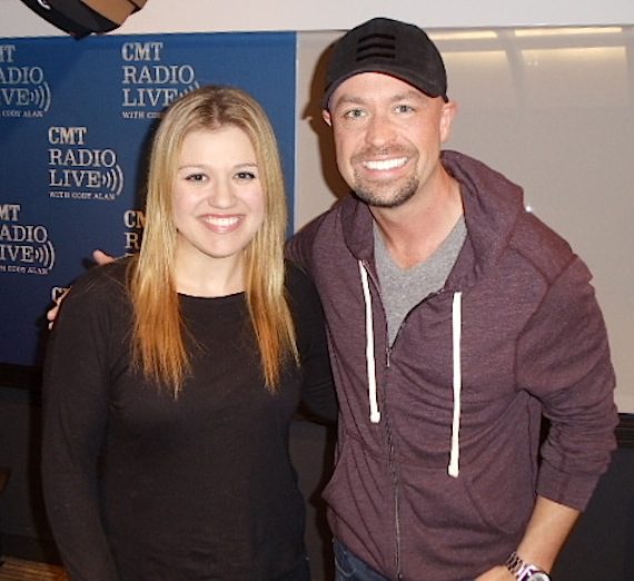 Pictured (L-R): Kelly Clarkson and Cody Alan. Photo: Dingo O'Brien