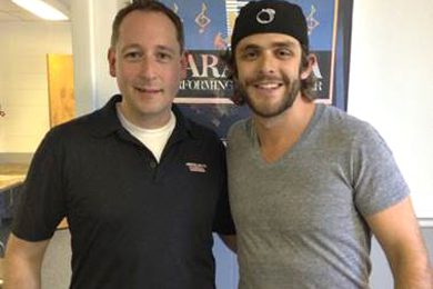 The Valory Music Co.’s Thomas Rhett (R) had the opportunity to hang out with WGNA’s Kevin Richards (L) Sunday night before taking the stage to perform this week’s No. 4 single “It Goes Like This” at Sarasota Springs as part of Jason Aldean’s Night Train Tour.