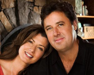 Pictured (L-R): Amy Grant, Vince Gill