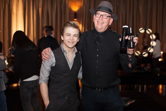 Pictured (L-R): Hunter Hayes and Warner Music Nashville President/CEO John Esposito