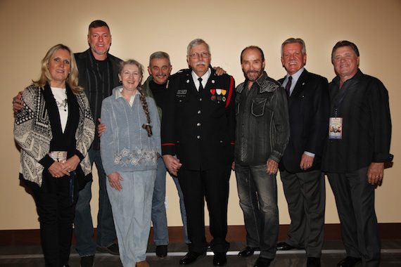     Pictured (L-R): Diane Hartmann (CEO/Help Hospitalized Veterans) Darryl Worley, Susan D. Wiseman (The Tribute Lady/Bugles Across America) Aaron Tippin, Larry Wiseman (National Coordinator/Bugles Across America) Lee Greenwood, Honorable Jack Meagher (Chairman of the Board/Help Hospitalized Veterans), Frank Cimorelli (National Special Events Liaison/Valentines For Veterans)