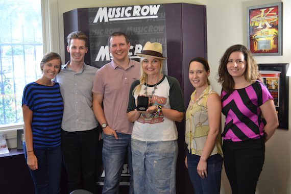Pictured (L-R): MusicRow's Kelsey Grady, Eric Parker, and Troy Stephenson; songwriter Heather Morgan; MusicRow's Jessica Nicholson and Sarah Skates.