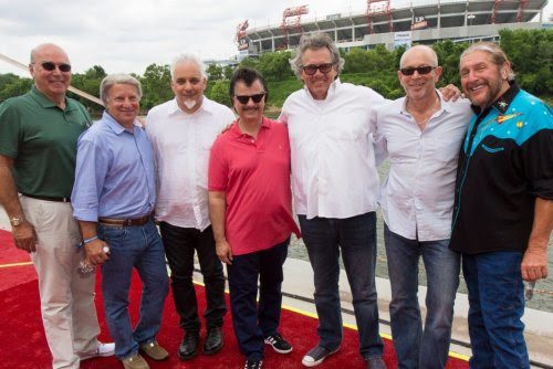 Pictured (L-R): Ron Rainey (Ron Rainey Management / Ramblin' Records), Ron Backer (RED), Tony Bruno (RED), Bob Morelli (RED), Dewayne Brown (RED), Alan Becker (RED), Doug Gray (The Marshall Tucker Band) L to R: Ron Rainey (Ron Rainey Management / Ramblin' Records), Ron Backer (RED), Tony Bruno (RED), Bob Morelli (RED), Dewayne Brown (RED), Alan Becker (RED), Doug Gray (The Marshall Tucker Band) Photo credit: Thomas Newton 