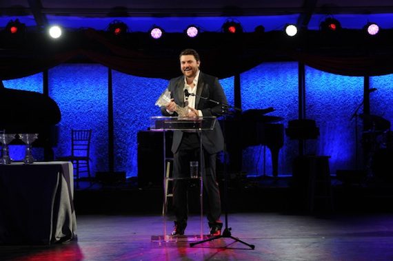 Chris Young receiving his YoungArts honor.