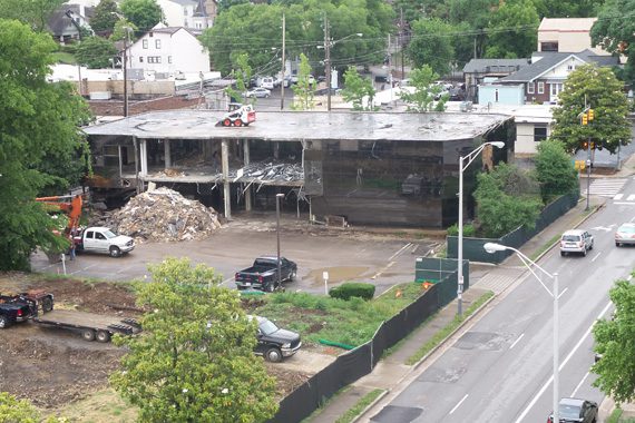 (May 27, 2015) Demolition on 17th Ave. on Music Row (54, 56, 58, 60, 62 and 64 Music Sq. W.).