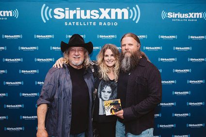 Pictured (L-R): John Anderson, Elizabeth Cook, and Jamey Johnson