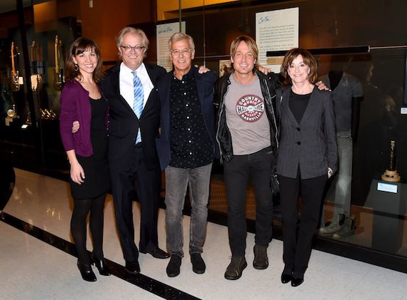 Pictured (L-R): Elisabeth Ashley, Kyle Young, Gary Borman, Keith Urban, and Mary Ann McCready. Photo: Rick Diamond/Getty Images