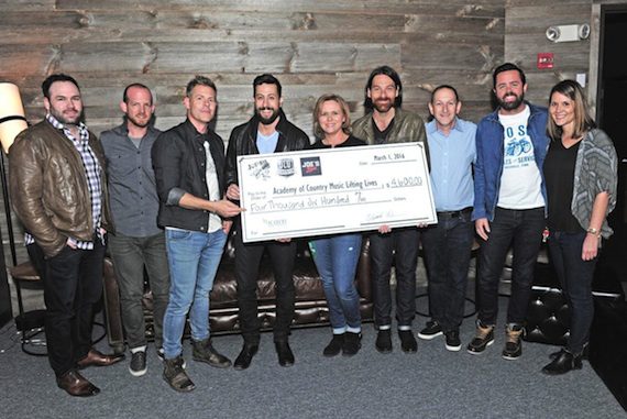 Pictured: (L to R) Morris Higham Management's Nate Ritches, Whit Sellers, Trevor Rosen, Matthew Ramsey, ACM's Lisa Lee , Geoff Sprung,  Joe's Live's Ed Warm, Brad Tursi and Joe's Live's Kelsey Maynard. Photo: Chuan D. Vo