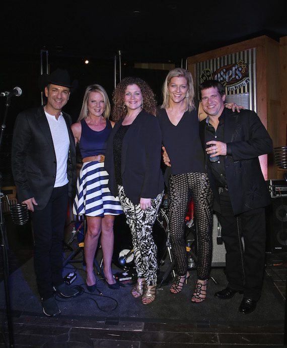 Craig Campbell, songwriter Vicky McGehee, Magic Mustang’s Juli Newton Griffith, SESAC’s Shannan Hatch and songwriter Rob Hatch. 