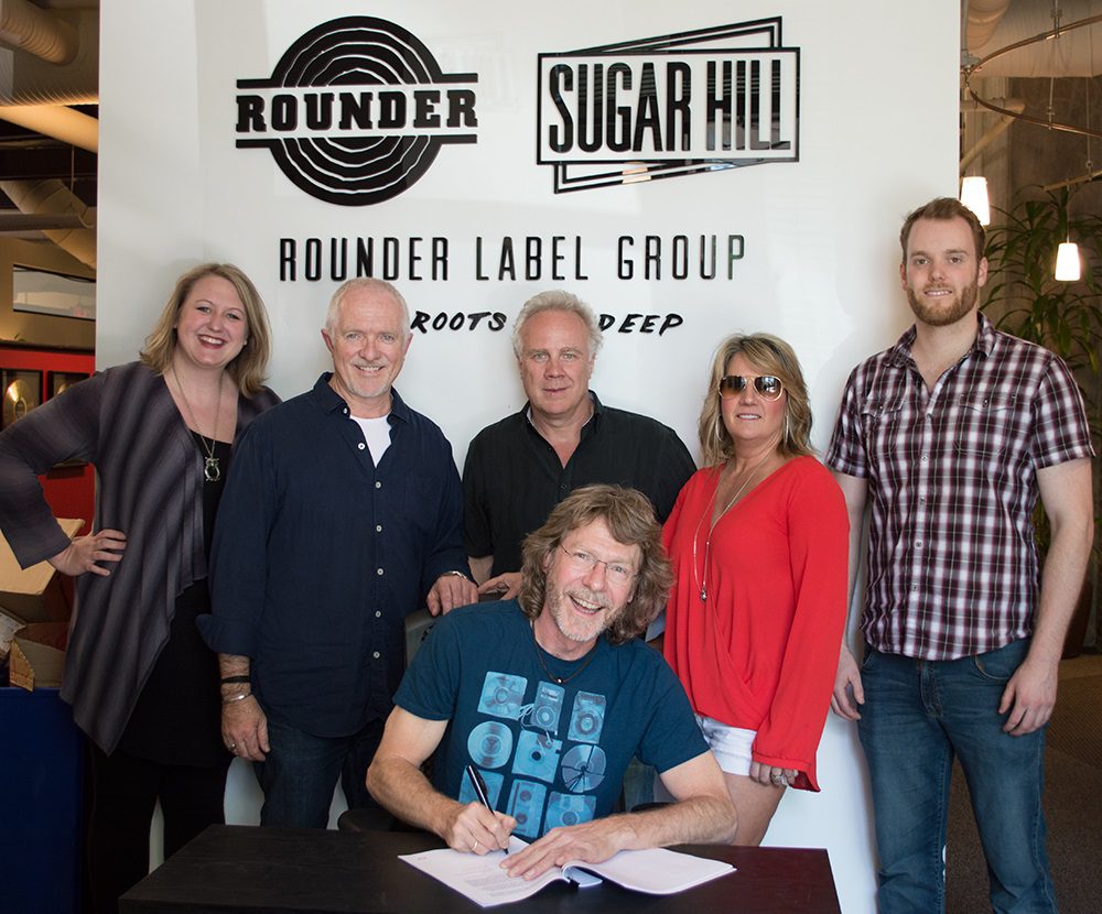 Pictured (L-R): Ashley Moyer, Publicity Manager, Rounder Label Group; Cliff O’Sullivan, COO Rounder Label Group; Sam Bush; Gary Paczosa, A&R, Rounder Label Group; Lisa Hopkins, Director, Sales & Non-Traditional Business Development, Concord Music Group; Matt Miller, Project Manager, Rounder Label Group.