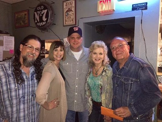 Pictured (L-R): Chris Wallin, Amanda Weeks-Geveden of Regions Bank, Don Sampson, Lisa Harless of Regions Bank, and Tony Arata at the Wednesday Bluebird Cafe early show. 
