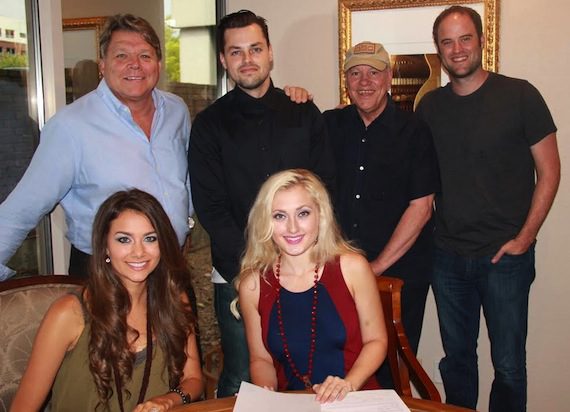 Pictured (L-R) Back row: BMI’s David Preston, producer Brennan Aerts, Stormey Music Recording’s Billy Aerts and producer Jason Hall. Seated: BMI songwriters and The Damsels’ Aubree Bullock and Keenie Word.