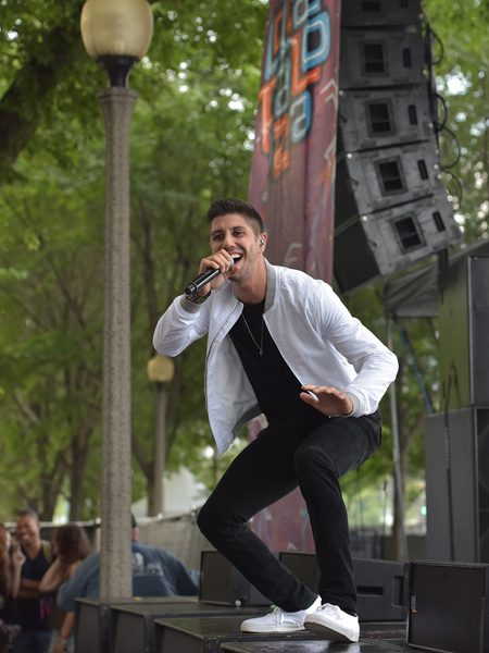 SoMo on the 2016 BMI Stage at Lollapalooza.