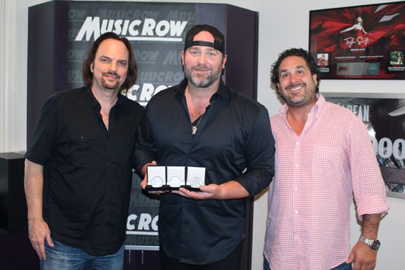 Pictured (L-R): Sherod Robertson, Lee Brice, Enzo DiVincenzo