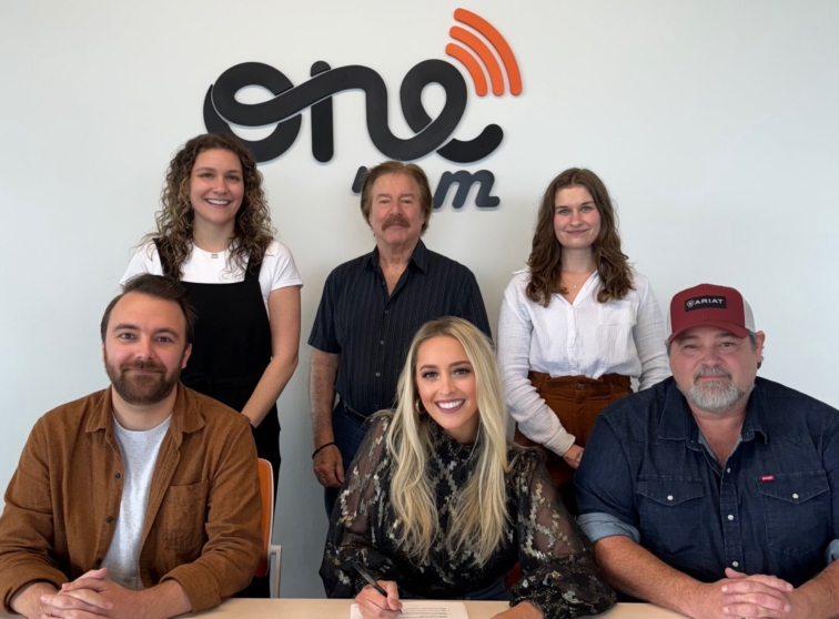 Ashley Ryan Signs With ONErpm - MusicRow.com
