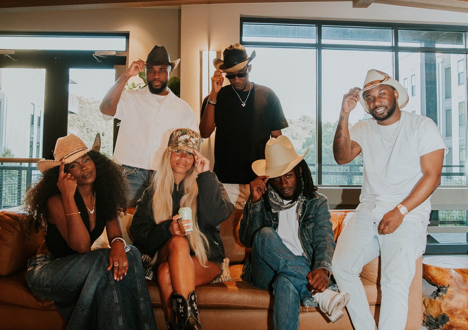 Country Breakthrough Tanner Adell Signs Record Deal - MusicRow.com