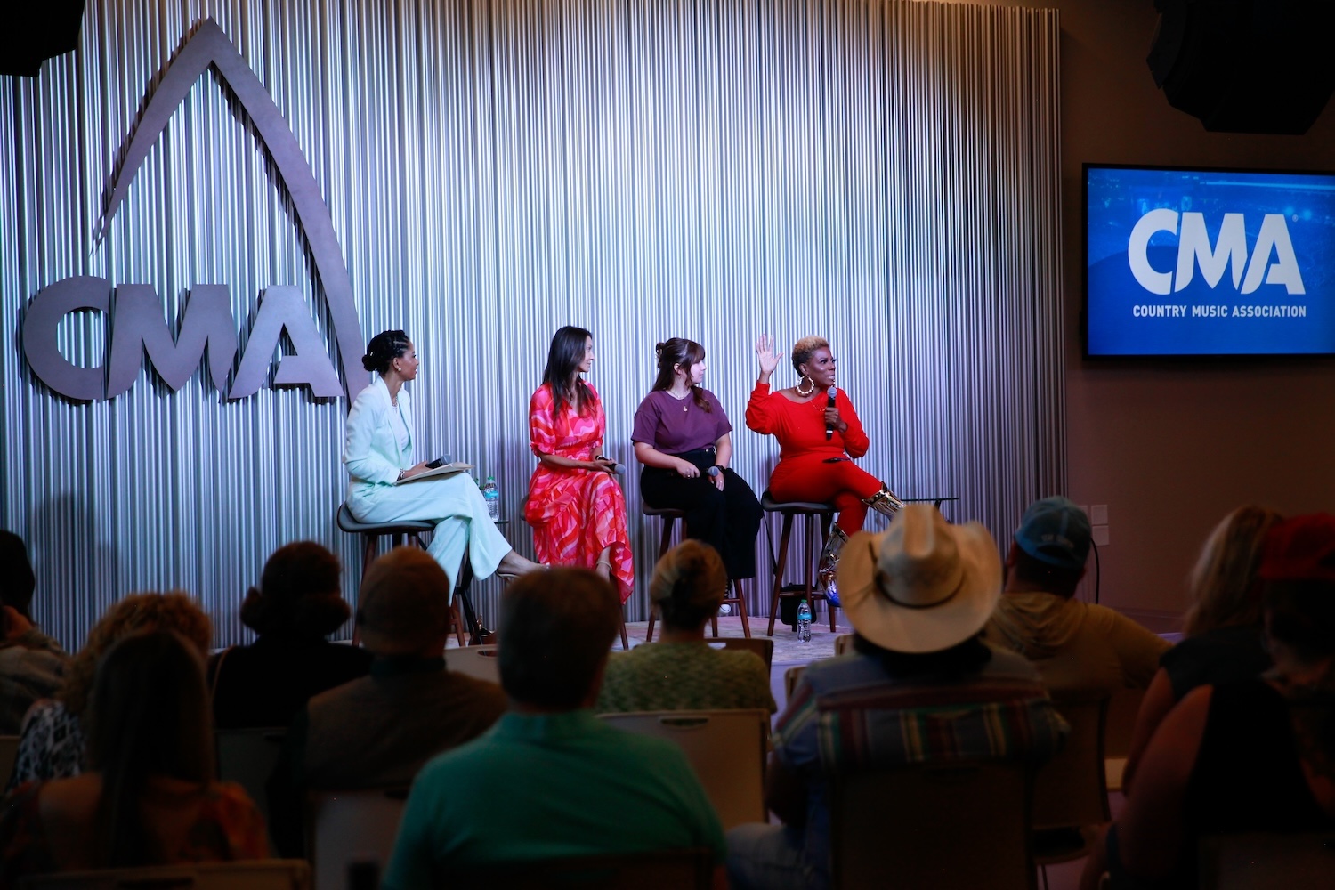 Industry Ink: Song Suffragettes & Change The Conversation, CMA, More ...