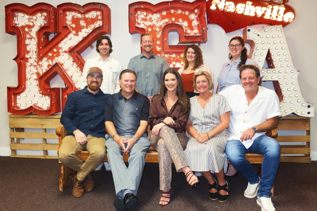 Hannah Ellis Inks With The Kinkead Entertainment Agency