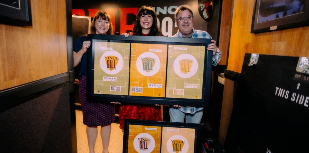Industry Ink: Vince Gill, Lainey Wilson, Jason Aldean, CMHOFM, More