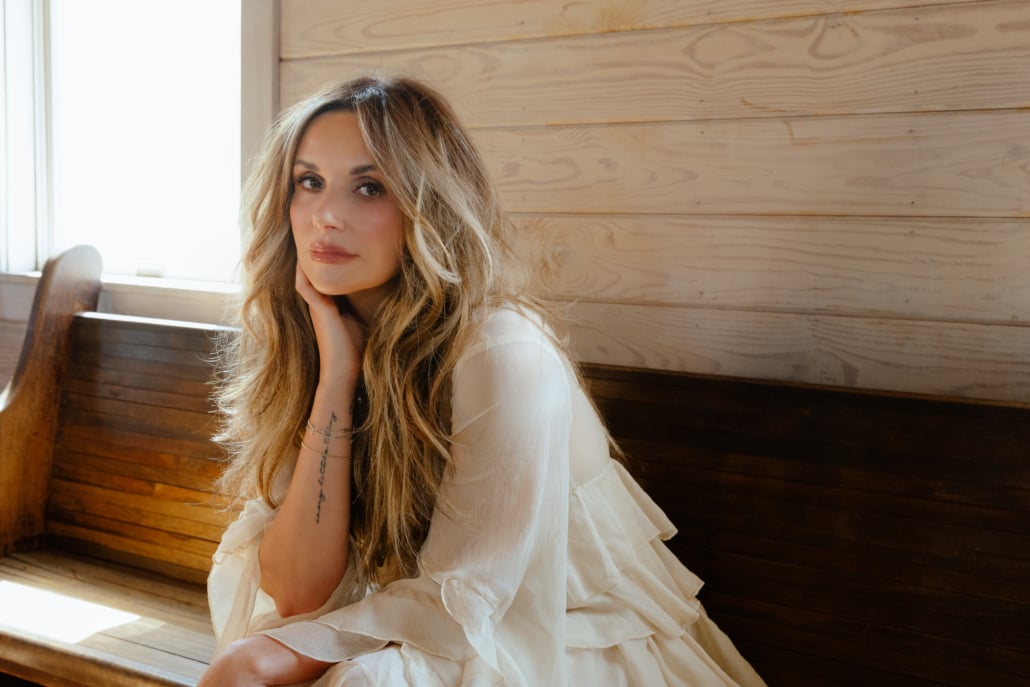 Nashville’s Pet Community Center To Present Carly Pearce Live At City Winery