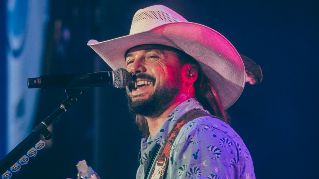 Ian Munsick To Return To Red Rocks For One Night In August