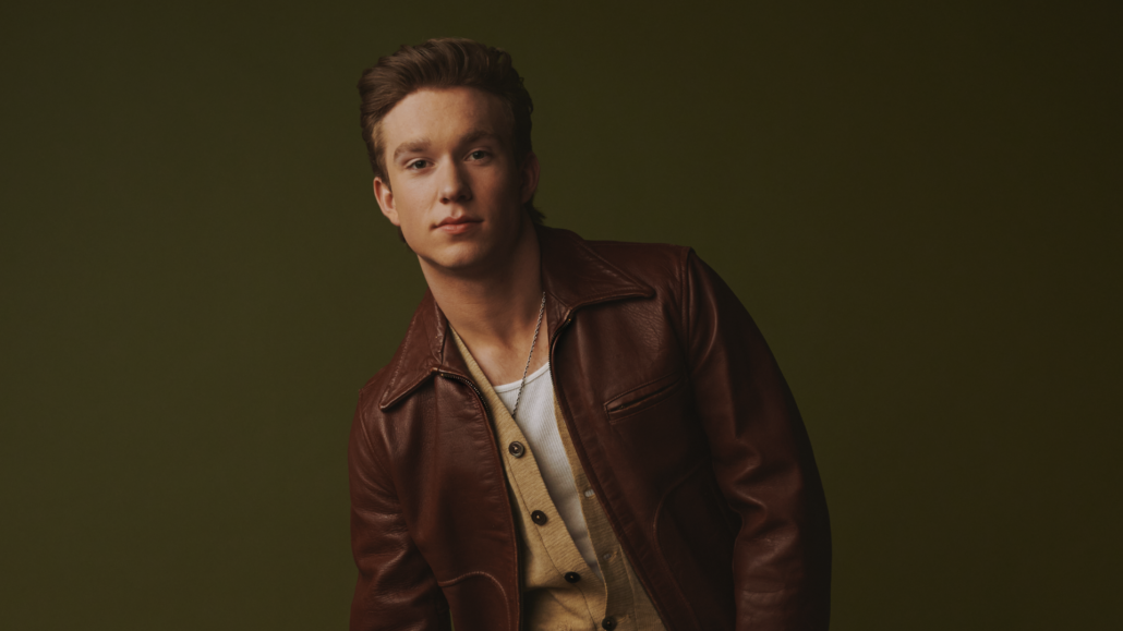 Ty Myers Moves Into Top 5 On MusicRow Top Songwriter Chart