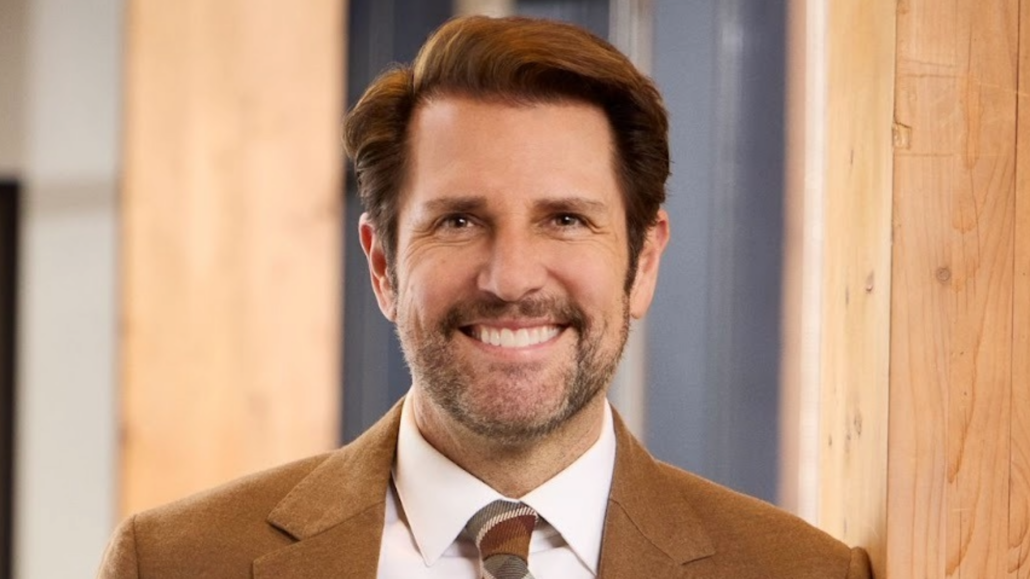 BREAKING: Academy Of Country Music CEO Damon Whiteside Exiting Organization