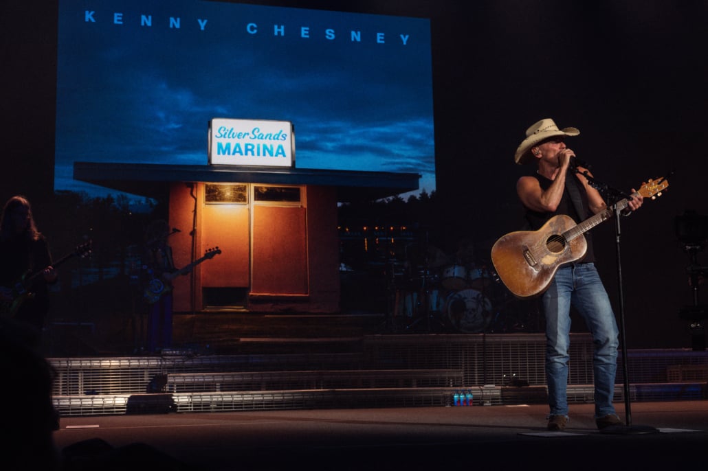 Kenny Chesney unveils Silver Sands Marina album with Nashville concert