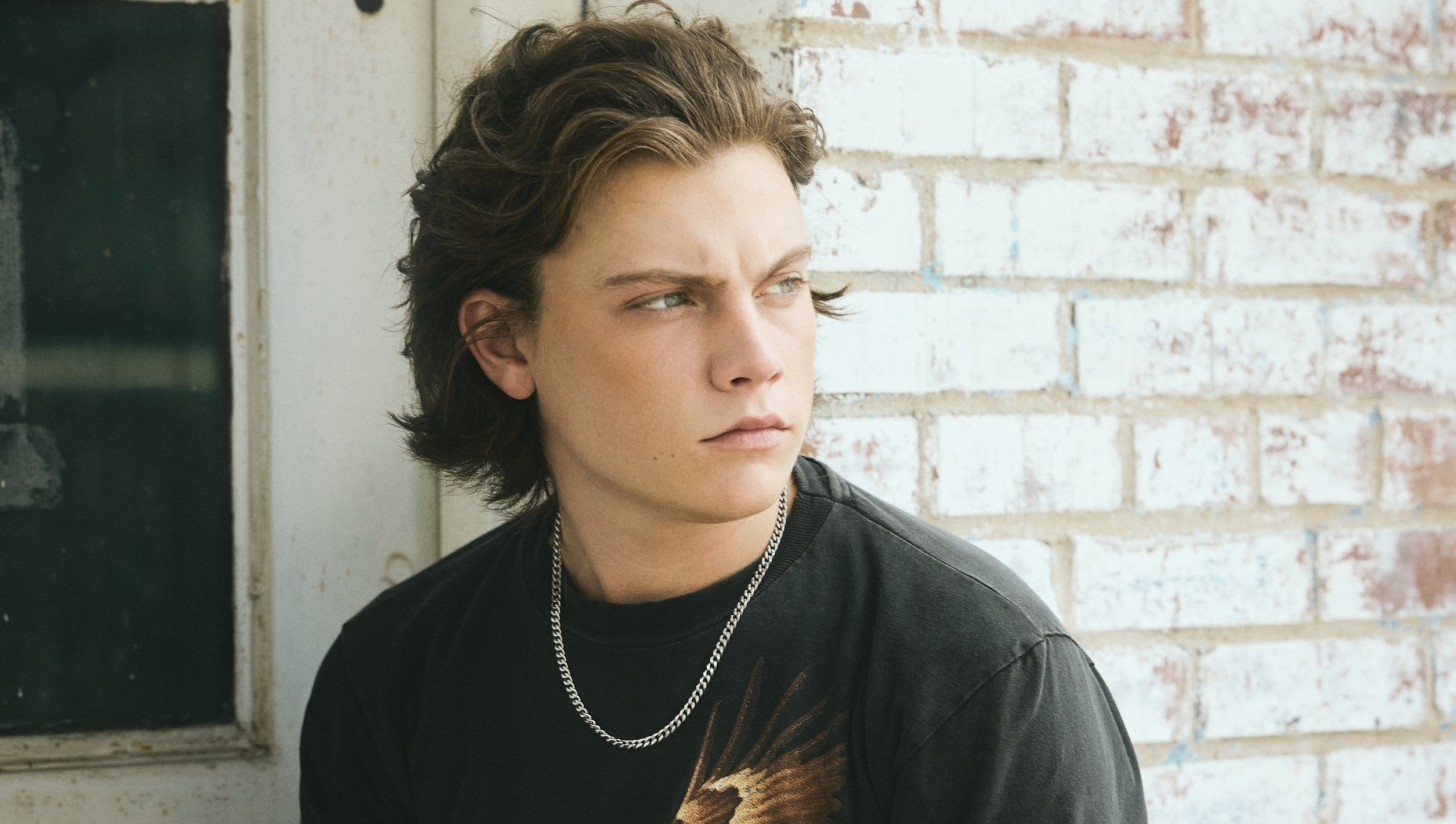 Blake Whiten Extends Headlining Tour Into 2027